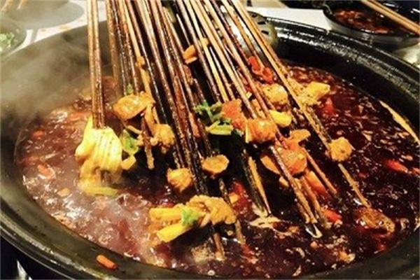 九倒拐砂锅串串香